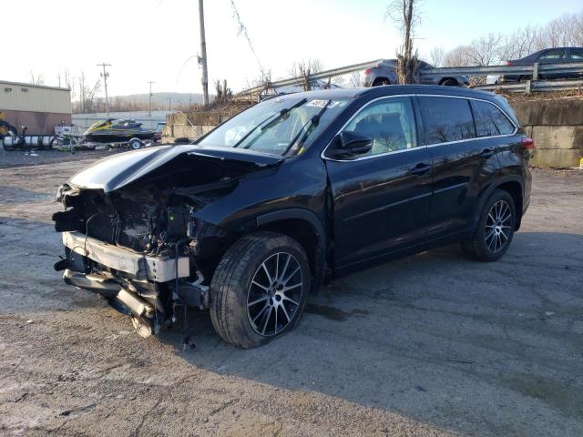 2017 TOYOTA HIGHLANDER SE, 