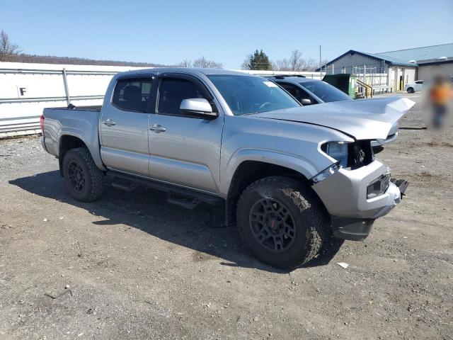 3TMCZ5AN5KM230580 - 2019 TOYOTA TACOMA DOUBLE CAB SILVER photo 4