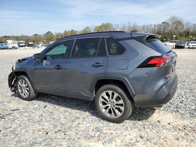 2T3C1RFV9MC113577 - 2021 TOYOTA RAV4 XLE PREMIUM GRAY photo 2