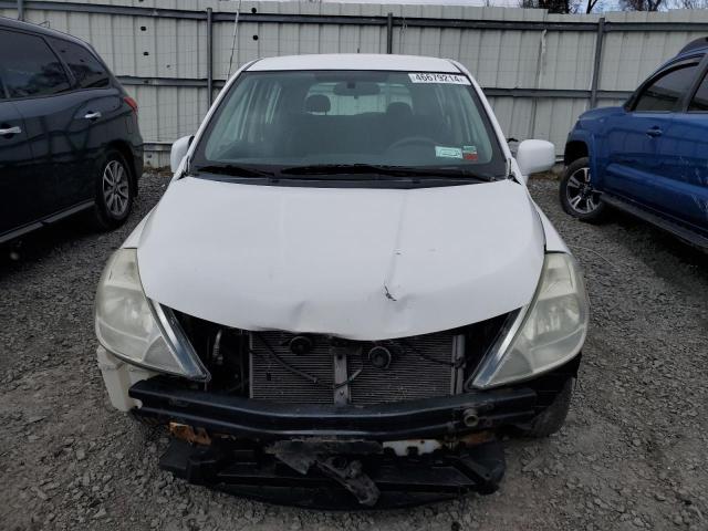 3N1BC13E68L401325 - 2008 NISSAN VERSA S WHITE photo 5