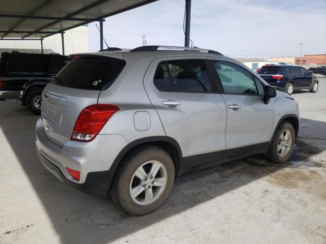 3GNCJLSB0KL291719 - 2019 CHEVROLET TRAX 1LT SILVER photo 3