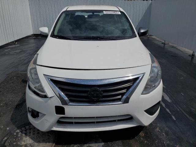 3N1CN7AP7KL846959 - 2019 NISSAN VERSA S WHITE photo 5