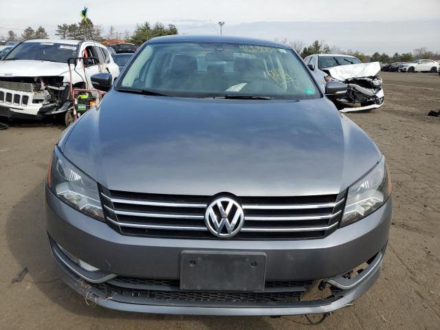 1VWAT7A31FC085500 - 2015 VOLKSWAGEN PASSAT S GRAY photo 5