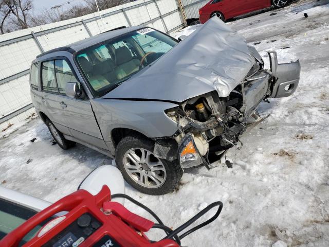 JF1SG67607H714634 - 2007 SUBARU FORESTER 2.5X LL BEAN SILVER photo 4