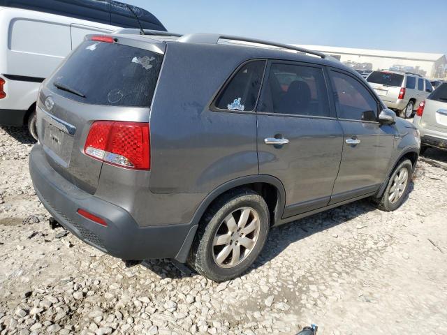 5XYKT4A29CG196901 - 2012 KIA SORENTO BASE GRAY photo 3