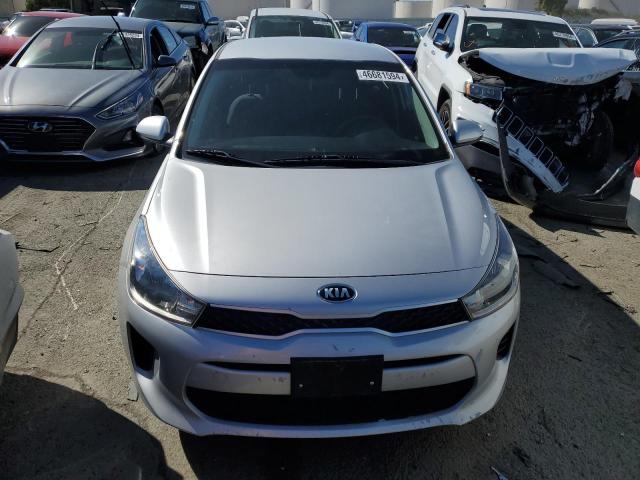 3KPA24AB9KE197900 - 2019 KIA RIO S SILVER photo 5