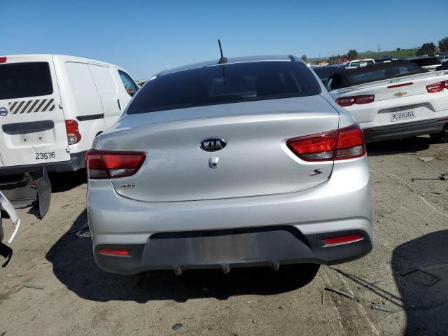 3KPA24AB9KE197900 - 2019 KIA RIO S SILVER photo 6