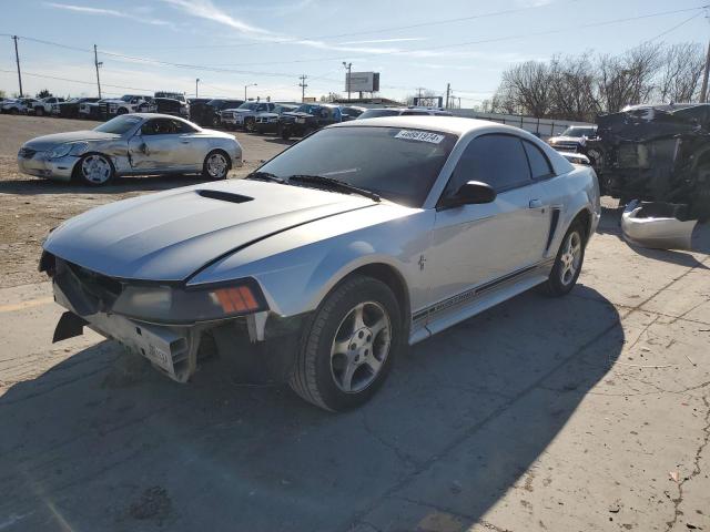 2001 FORD MUSTANG, 