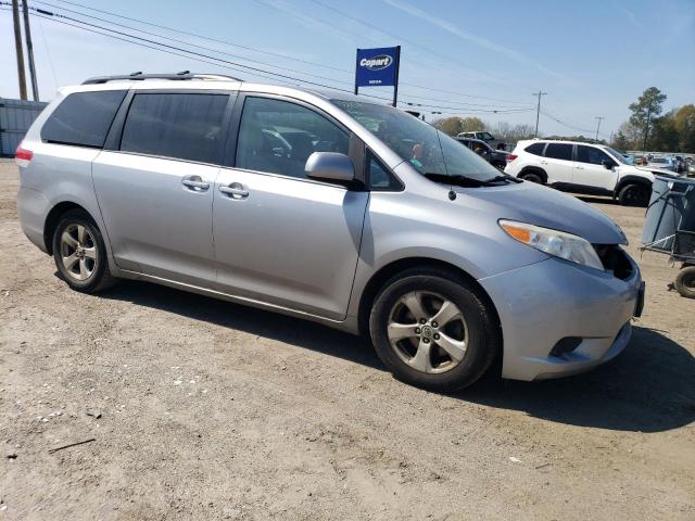 5TDKK3DC0BS033671 - 2011 TOYOTA SIENNA LE SILVER photo 4