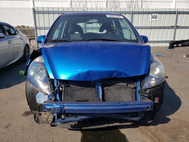 JHMGD376X8S053883 - 2008 HONDA FIT SPORT BLUE photo 5