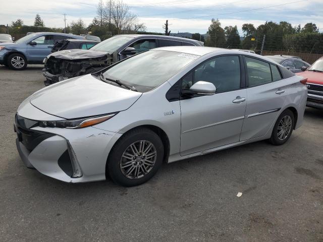 JTDKARFP1H3060085 - 2017 TOYOTA PRIUS PRIM SILVER photo 1