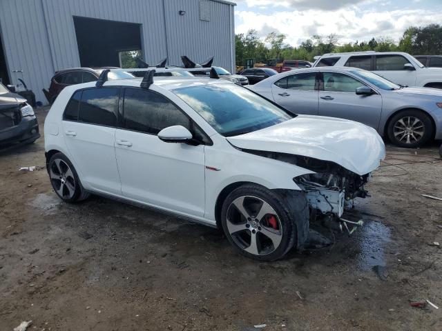 3VW547AU4JM252267 - 2018 VOLKSWAGEN GTI S WHITE photo 4