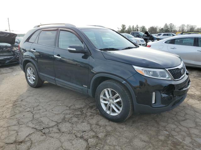 5XYKTDA77FG611388 - 2015 KIA SORENTO LX BLACK photo 4