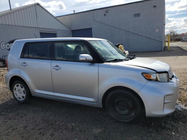 JTLZE4FE4B1123157 - 2011 TOYOTA SCION XB SILVER photo 4