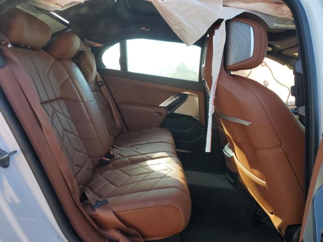 WBY53EJ03PCN87830 - 2023 BMW I7 XDRIVE60 WHITE photo 10