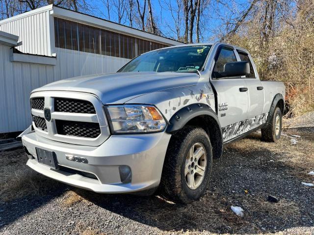 1C6RR7FT0DS710105 - 2013 RAM 1500 ST SILVER photo 2