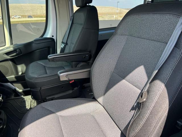 3C6LRVDG2NE130116 - 2022 RAM PROMASTER 2500 HIGH فضي صورة 9
