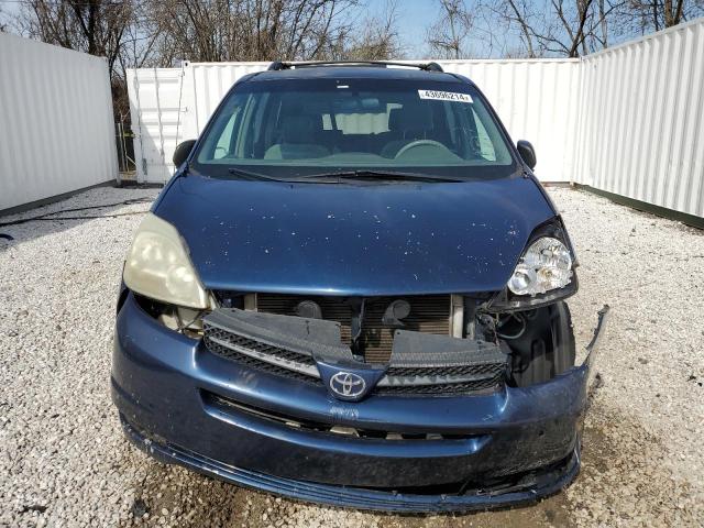 5TDZA23C55S223855 - 2005 TOYOTA SIENNA CE BLUE photo 5