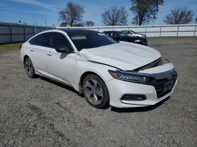 1HGCV1F4XJA134803 - 2018 HONDA ACCORD EX WHITE photo 4