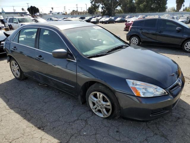 1HGCM56807A175432 - 2007 HONDA ACCORD EX CHARCOAL photo 4