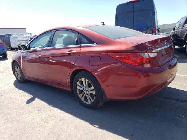 5NPEB4AC5CH364261 - 2012 HYUNDAI SONATA GLS RED photo 2