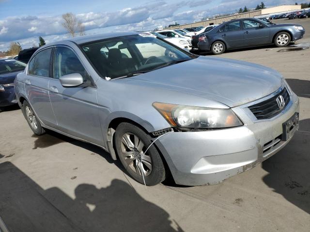 1HGCP26438A082490 - 2008 HONDA ACCORD LXP SILVER photo 4