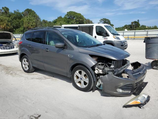 1FMCU0GX1EUB23497 - 2014 FORD ESCAPE SE GRAY photo 4