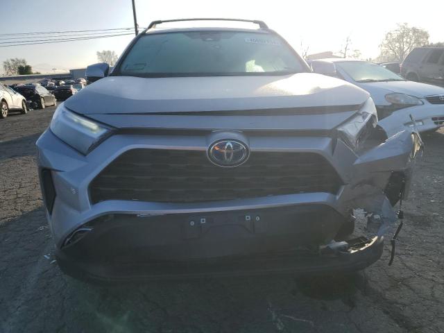 4T3RWRFV2PU091887 - 2023 TOYOTA RAV4 XLE GRAY photo 5