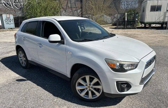 2014 MITSUBISHI OUTLANDER ES, 