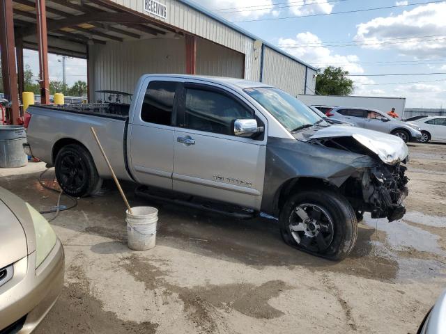 1N6AA06A85N510590 - 2005 NISSAN TITAN XE SILVER photo 4