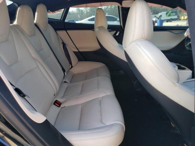 5YJSA1E21LF370594 - 2020 TESLA MODEL S შავი ფოტო 10