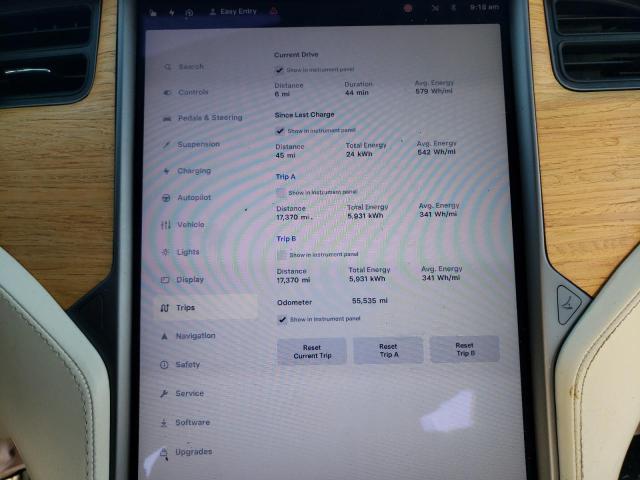 5YJSA1E21LF370594 - 2020 TESLA MODEL S შავი ფოტო 9