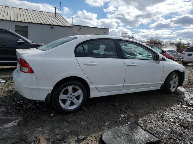 2HGFA1F64AH517146 - 2010 HONDA CIVIC LX-S WHITE photo 3