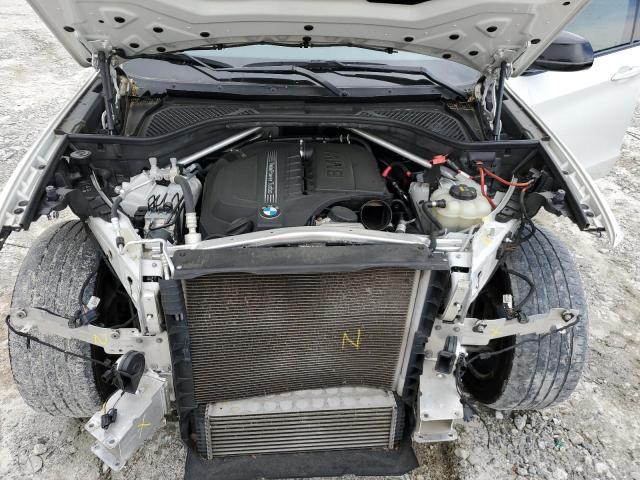 5UXKR2C53J0Z14776 - 2018 BMW X5 SDRIVE35I WHITE photo 11