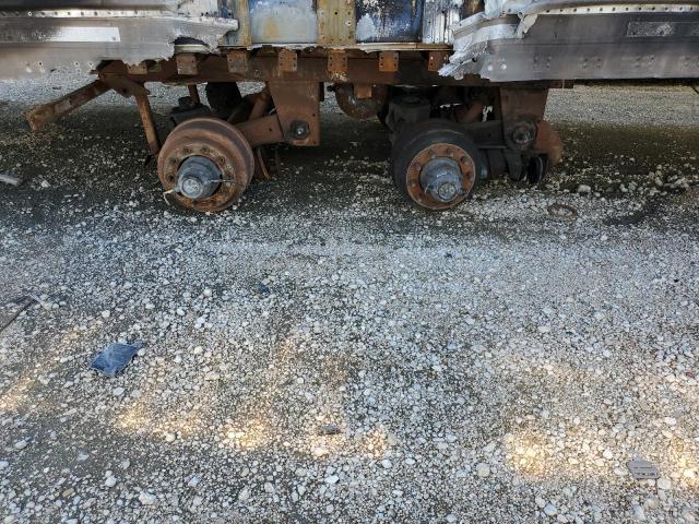 1UYVS253XHP897542 - 2017 UTILITY VS2RA WHITE photo 10