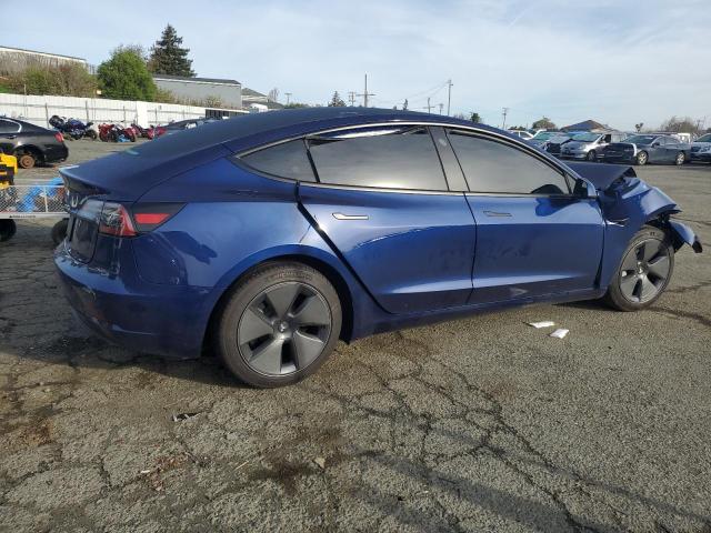 5YJ3E1EA4PF639032 - 2023 TESLA MODEL 3 BLUE photo 3