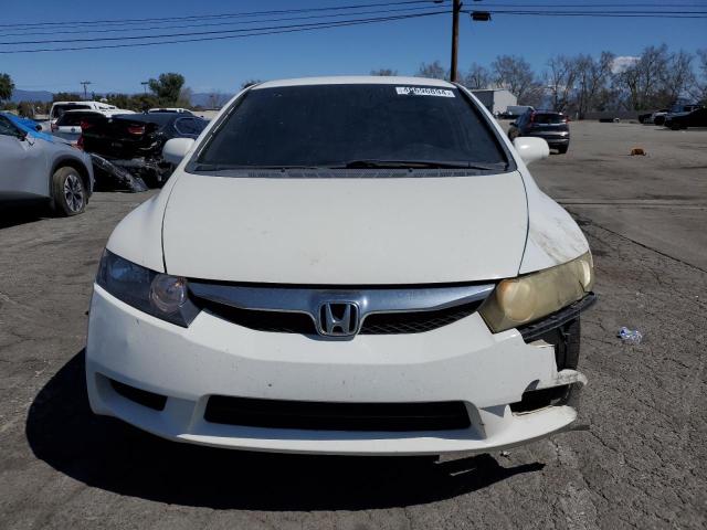 2HGFA1F55BH526012 - 2011 HONDA CIVIC LX WHITE photo 5