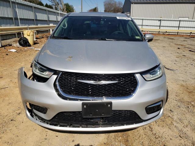2C4RC3BG7PR610147 - 2023 CHRYSLER PACIFICA TOURING L SILVER photo 5