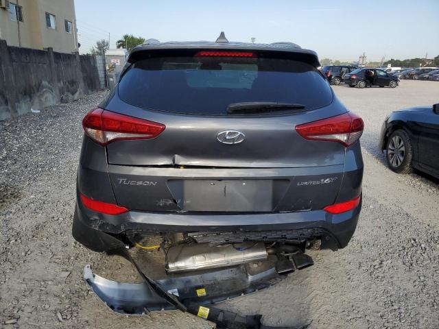 KM8J33A2XJU640865 - 2018 HYUNDAI TUCSON VALUE GRAY photo 6