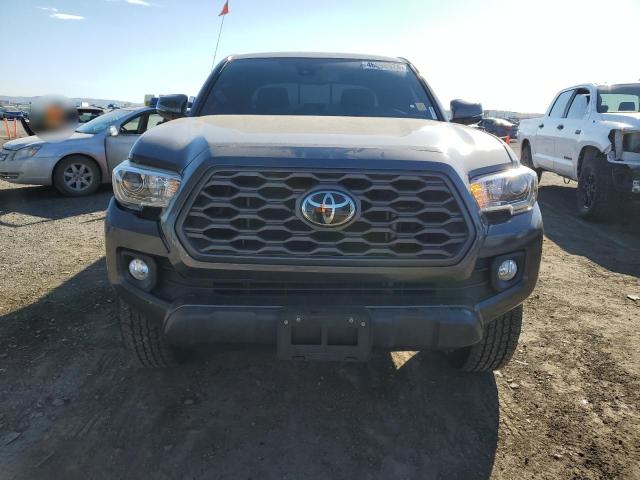 3TMCZ5AN0LM364950 - 2020 TOYOTA TACOMA DOUBLE CAB CHARCOAL photo 5