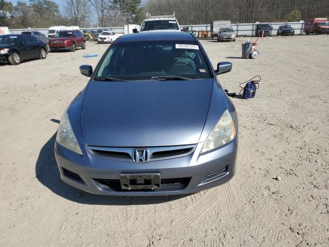 1HGCM56477A037299 - 2007 HONDA ACCORD LX GRAY photo 5