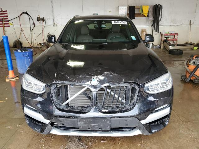 5UXTR9C5XJLD60747 - 2018 BMW X3 XDRIVE30I Schwarz Foto 5