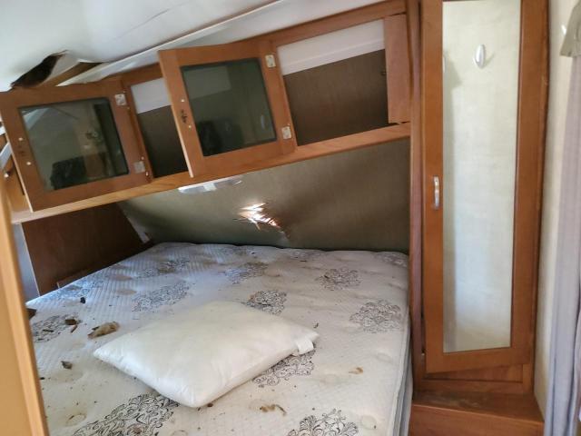 4YDT33B26ET410857 - 2014 KEYSTONE PASSPORT TWO TONE photo 9