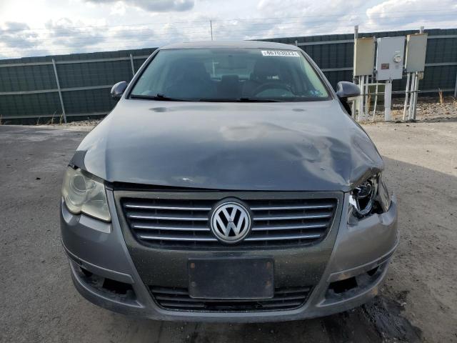 WVWGK73C17P039284 - 2007 VOLKSWAGEN PASSAT 2.0T GRAY photo 5