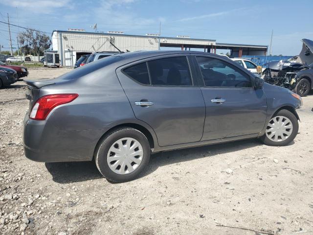 3N1CN7AP0GL808805 - 2016 NISSAN VERSA S GRAY photo 3