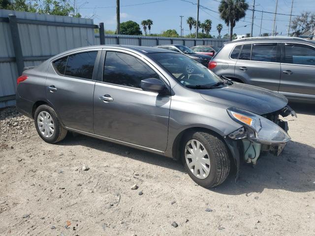 3N1CN7AP0GL808805 - 2016 NISSAN VERSA S GRAY photo 4