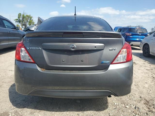 3N1CN7AP0GL808805 - 2016 NISSAN VERSA S GRAY photo 6