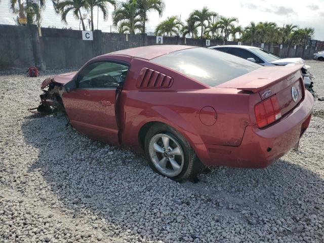 1ZVFT80N375271074 - 2007 FORD MUSTANG RED photo 2