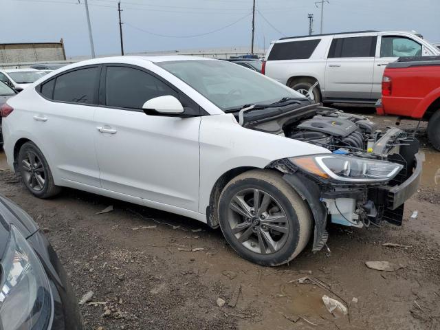 5NPD84LF8JH358114 - 2018 HYUNDAI ELANTRA SEL WHITE photo 4