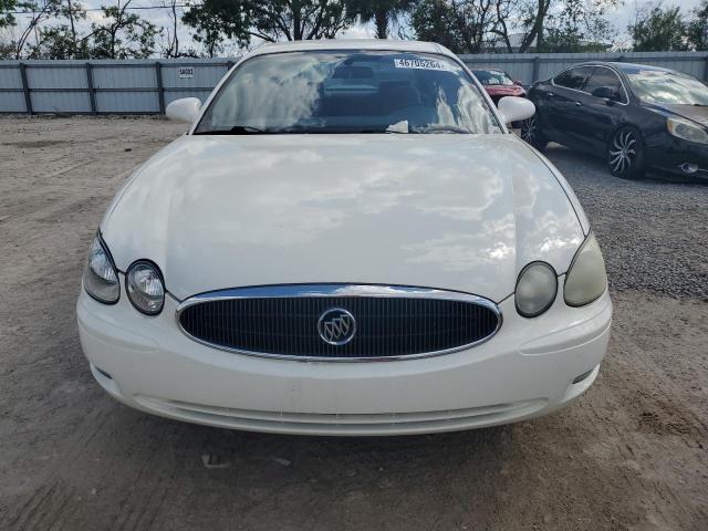 2G4WC552371111757 - 2007 BUICK LACROSSE CX WHITE photo 5